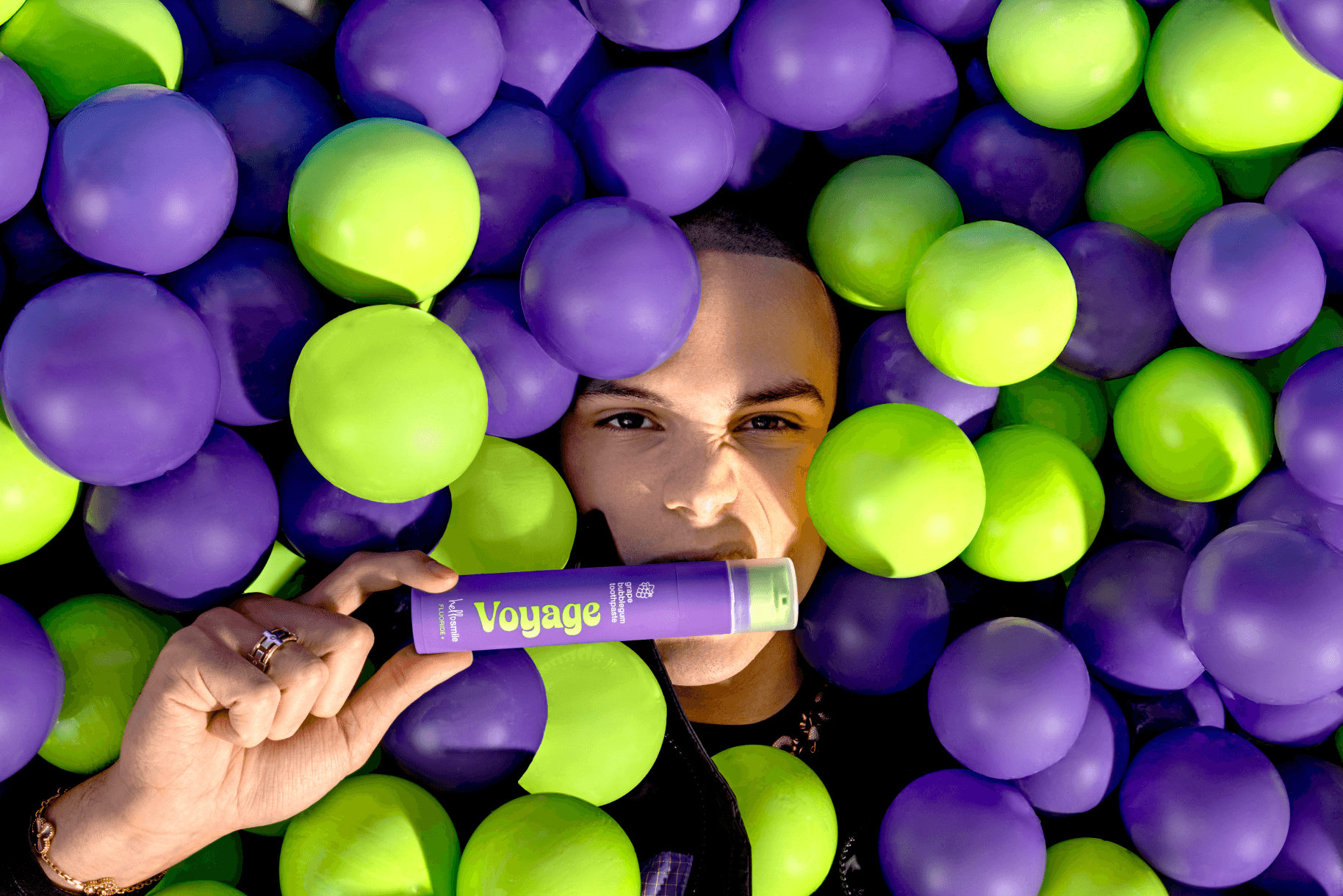 PASTA ZA ZUBE VOYAGE BUBBLEGUM GRAPE